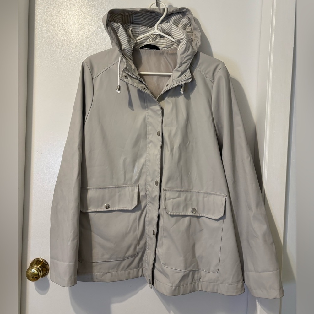 3 for $15😍 DUNES Water resistant Gray Hooded Rain Jacket